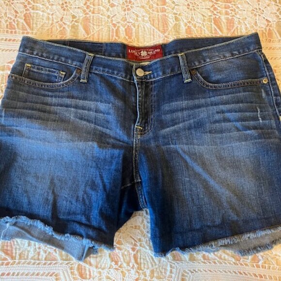 Lucky Brand Pants - Lucky Brand Shorts size 12/31